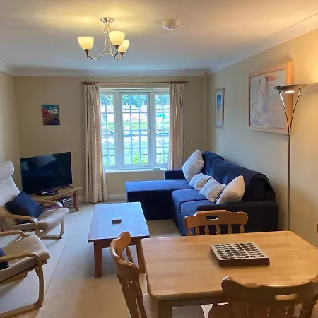 Harbour Watch - Waterfront 2 Bed With Parking * Whitby